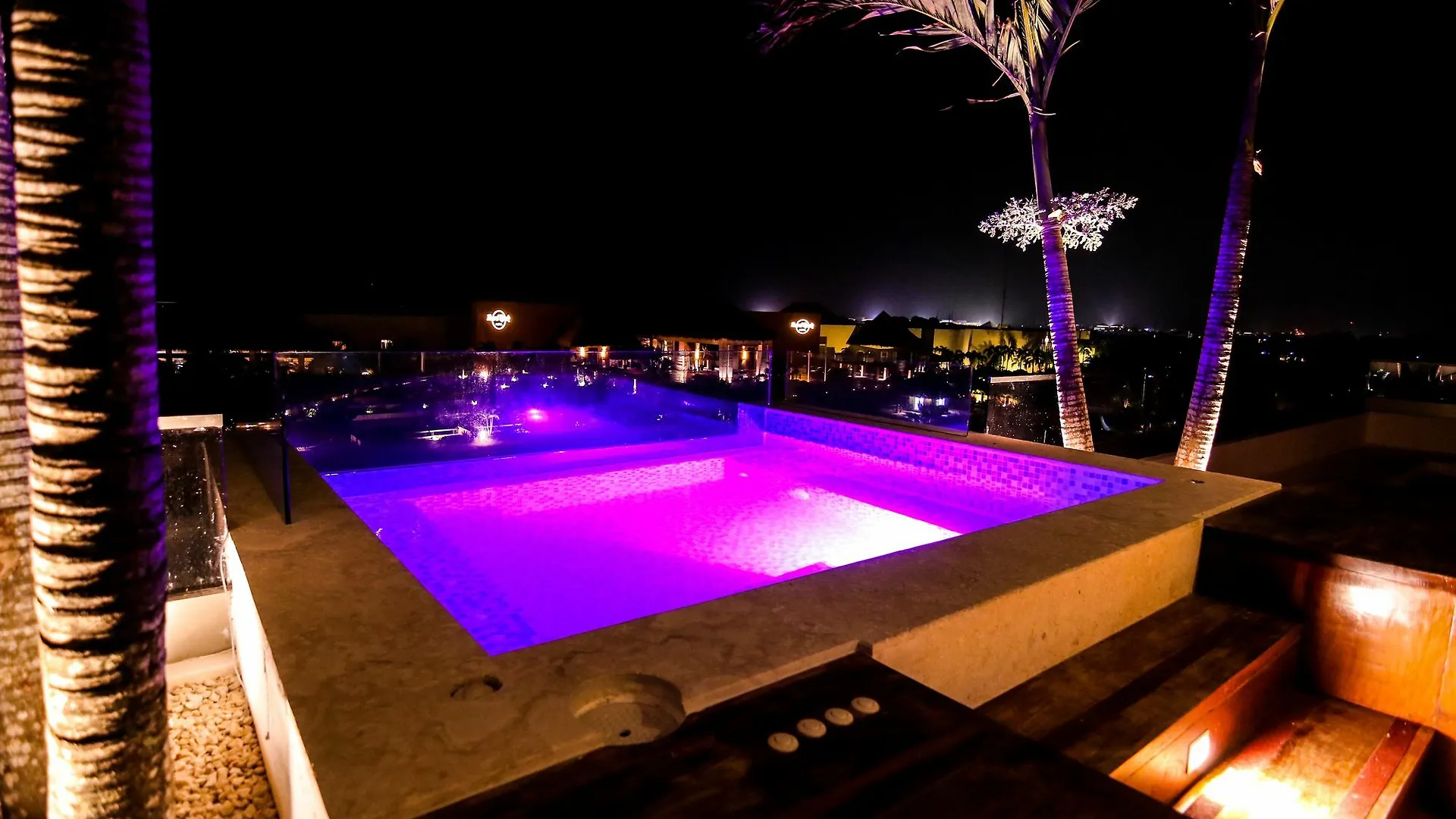 Beach Rock Condo Hotel Bávaro Lägenhetshotell