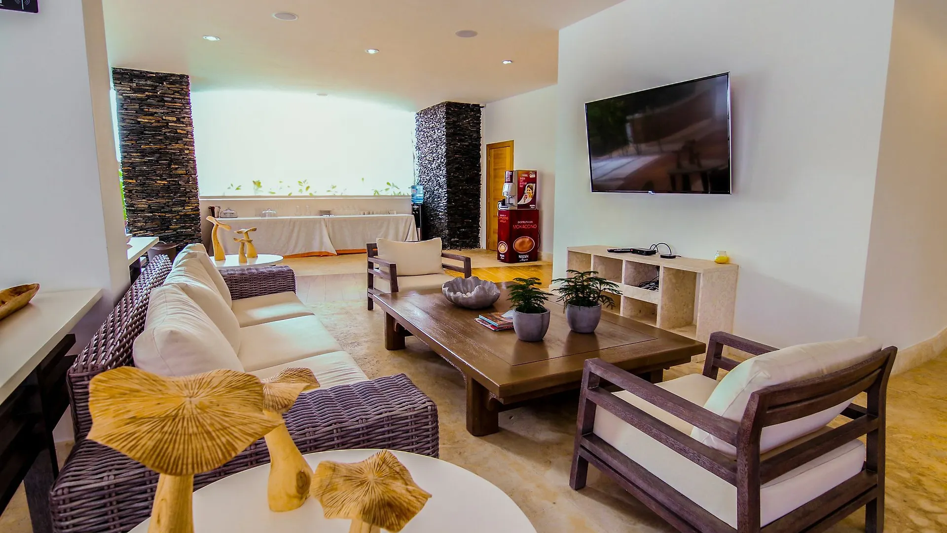 Beach Rock Condo Hotel Bávaro Aparthotel